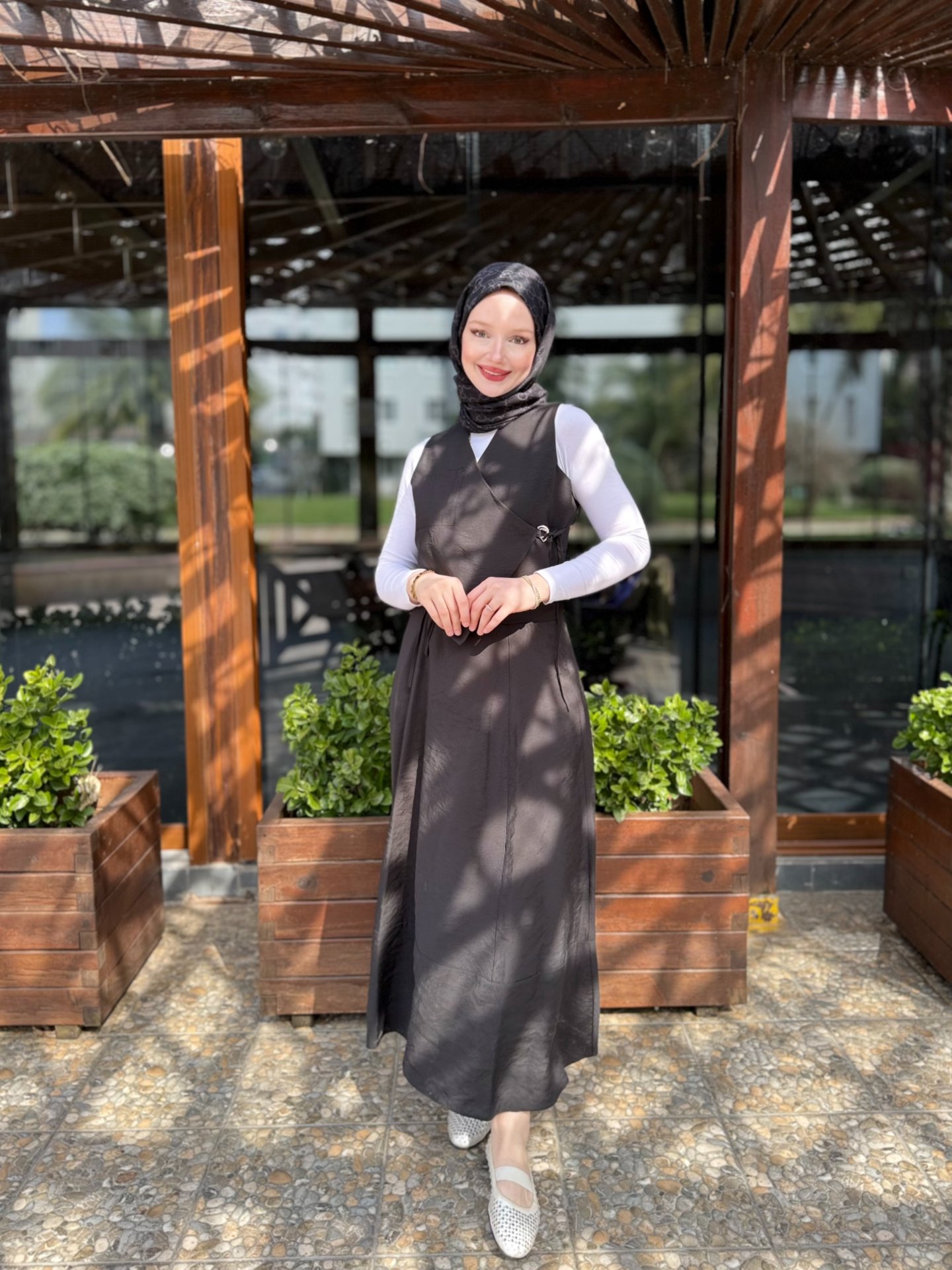 Kadın Tokalı Yandan Bağlamalı Yelek Etek