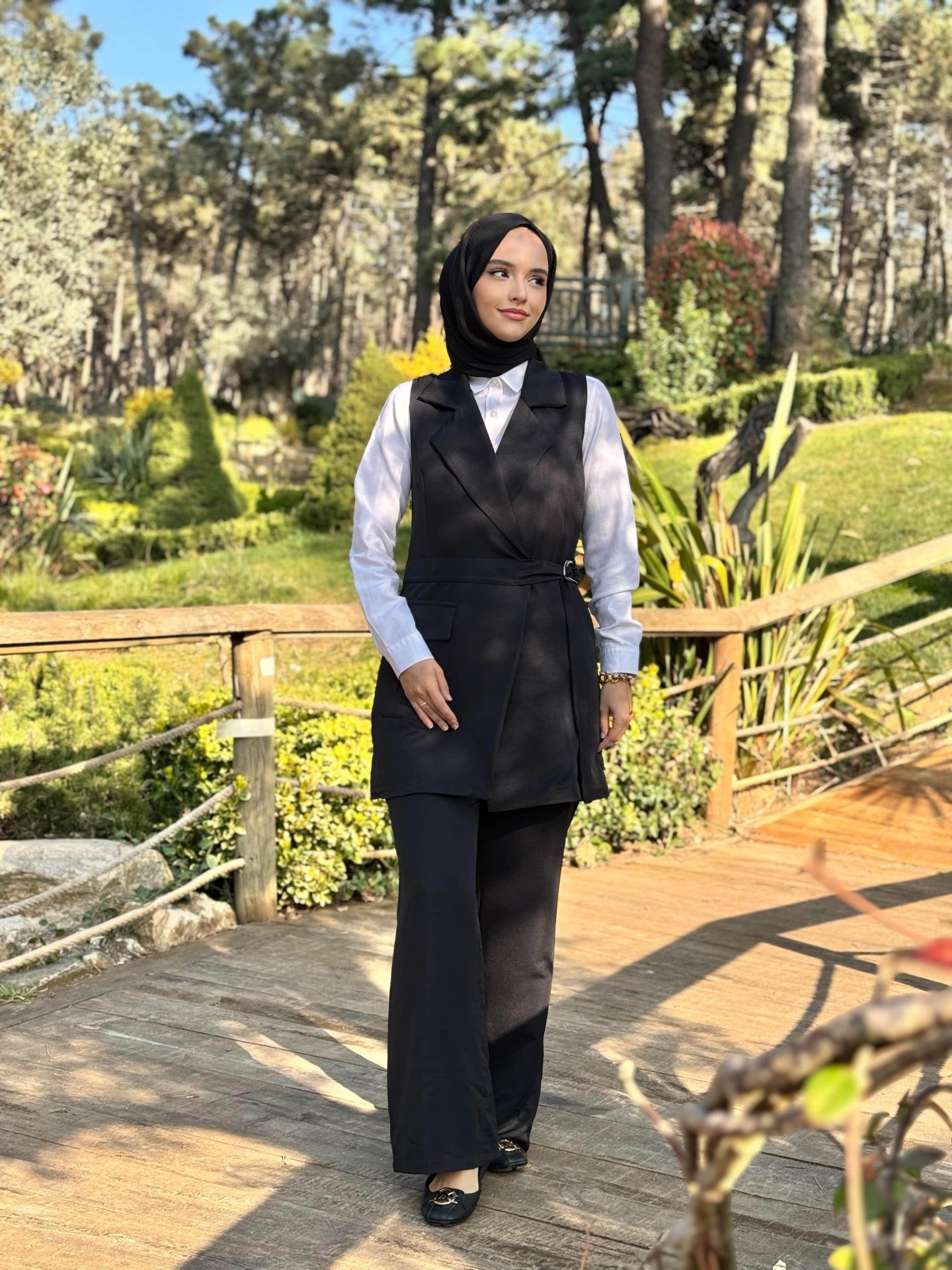 Ceket Yaka Tokalı İkili Yelek Takım